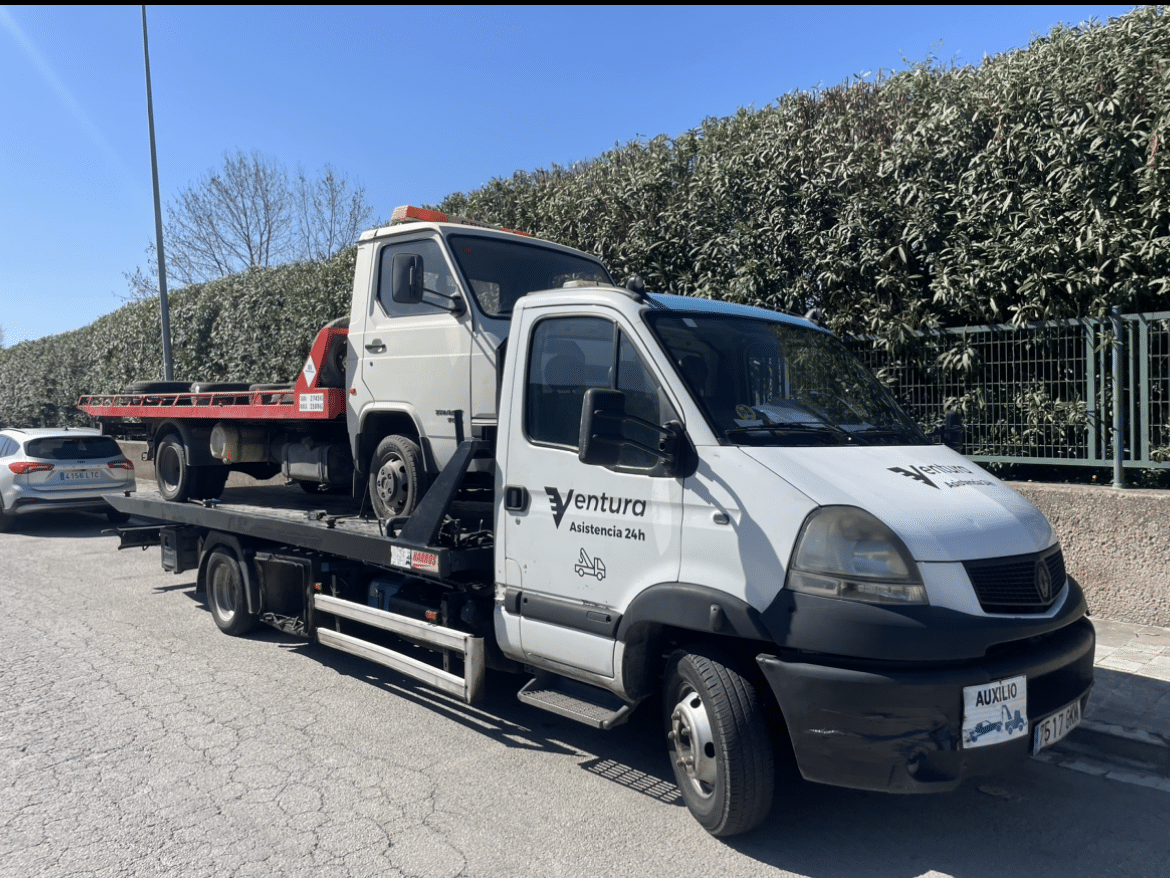 Retiro rápido de vehículos de la vía pública